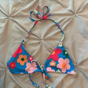 Floral bikini top size small